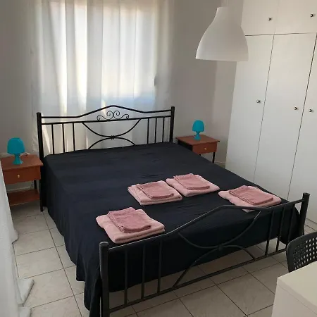 30m From The Sea Apartman